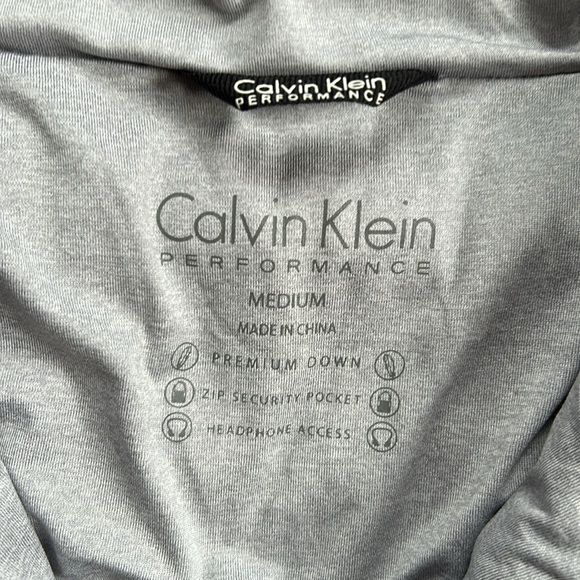 Calvin Klein Performance Women's Black Stretchy Quilted Vest Medium Down Filled - Picture 2 of 10